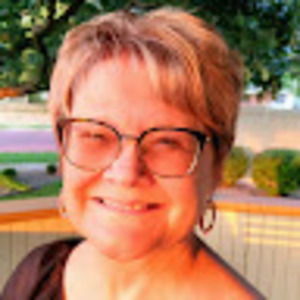 Meet your Posher, Sherry